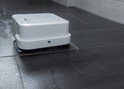 iRobot Braava Jet 240