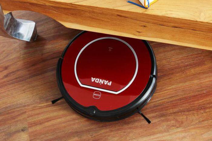 Limpieza debajo de los muebles Limpieza debajo de los muebles