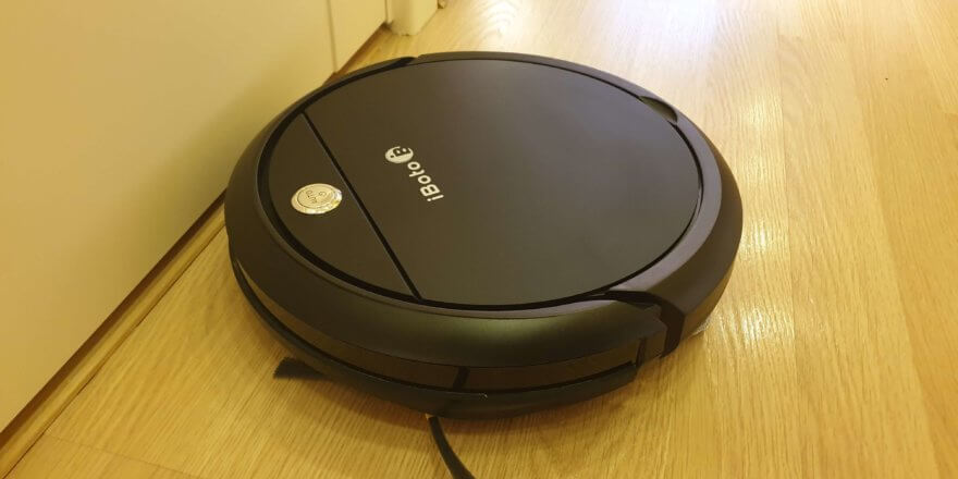 Robotas dulkių siurblys už 100 eurų