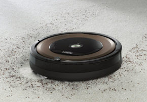 iRobot Roomba 890