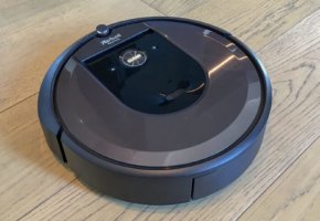 iRobot Roomba i7