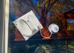 „Ecovacs Winbot X“: belaidis langų valymo robotas su unikalia saugos sistema