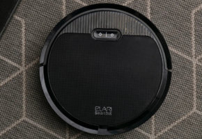 ELARI SmartBot: biudžetą tausojantis robotas dulkių siurblys, valdomas per „Alice“