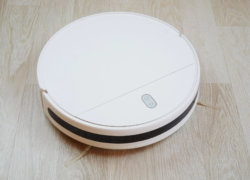 „Xiaomi Mi Robot Vacuum Mop Essential G1“: pigiausias „Xiaomi“ robotas dulkių siurblys