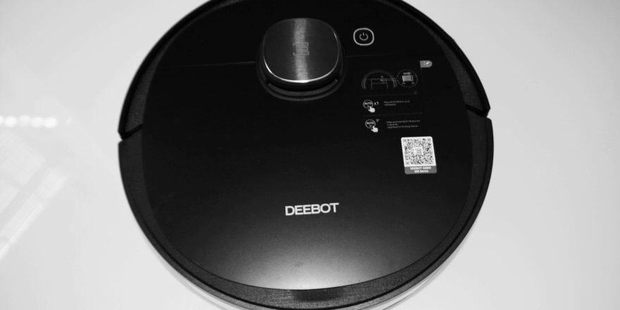 Foto van de Ecovacs Deebot OZMO 950