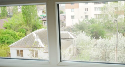 Švarus ir nešvarus langas