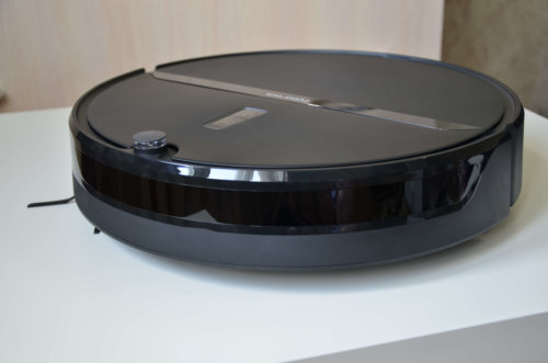 Sensor de infrarrojos en la parte frontal Sensor de infrarrojos en la parte frontal