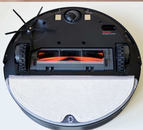 Vaizdas iš apačios (su servetėle)