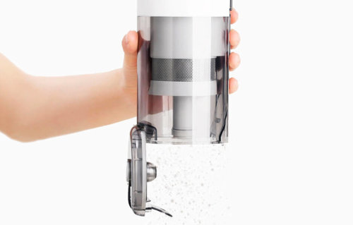 Dulkių surinktuvo ištuštinimas Dulkių surinktuvo ištuštinimas