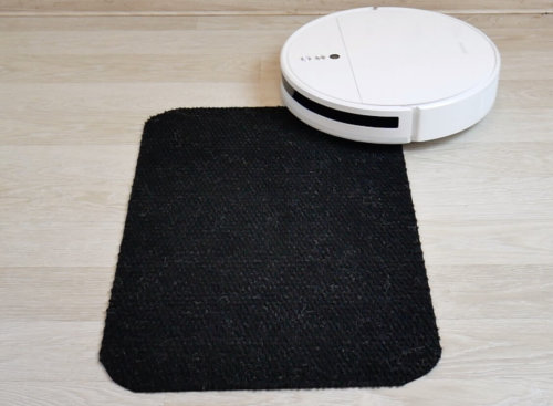 Važiavimas tamsiais paviršiais