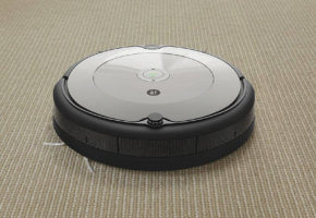 „iRobot Roomba 698“: tas pats „Roomba 676“ su atnaujintu dizainu