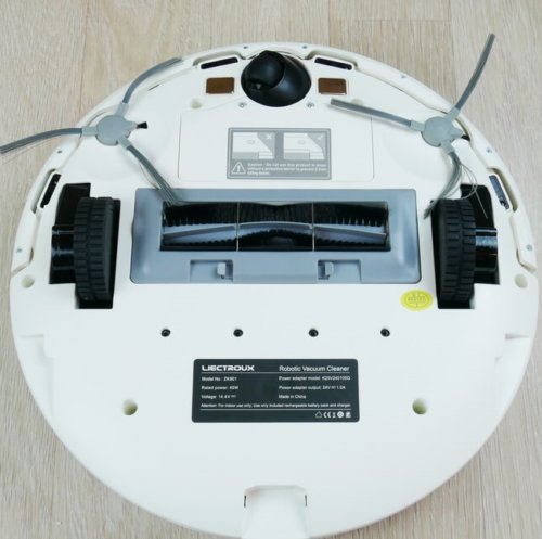 Vaizdas iš apačios (su turbošepečiu)