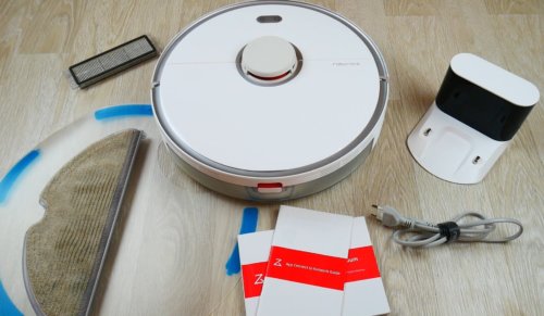 Roborock's package contents