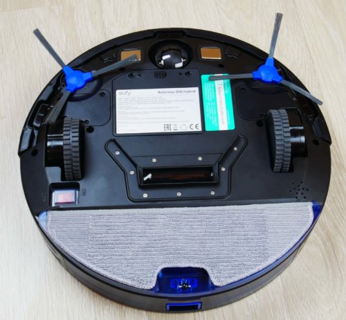 Vaizdas iš apačios su servetėle