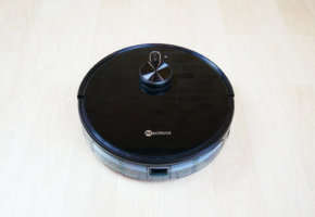 Geriausi robotiniai dulkių siurbliai su plaunamos šluostės funkcija (be savaiminio valymo): 5 geriausi 2024 m.