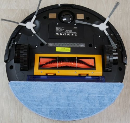 Vaizdas iš apačios su servetėle