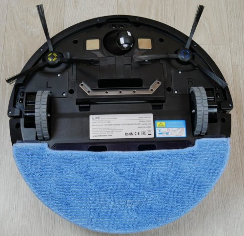 Vaizdas iš apačios su servetėle