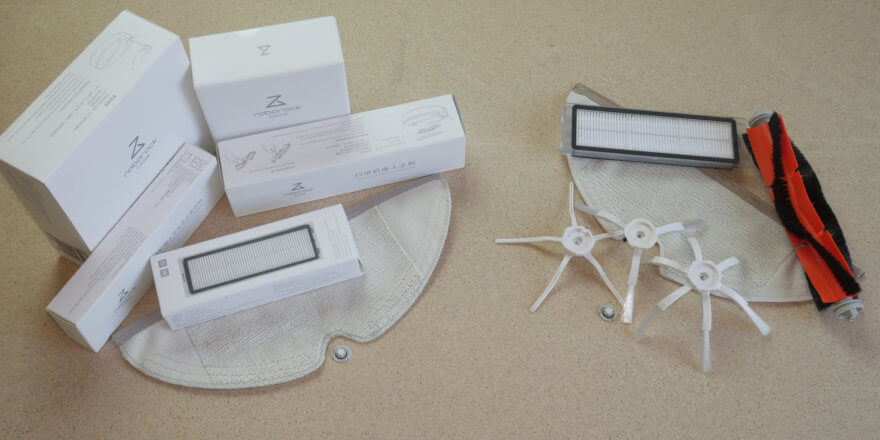 Original Roborock accessories and Chinese ones