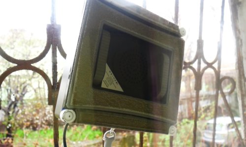 Robotas plauna langą