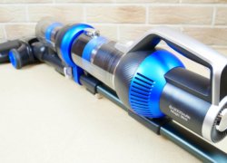 „Genio Magic Stick M30“: daugiafunkcis belaidis dulkių siurblys su galinga siurbimo galia