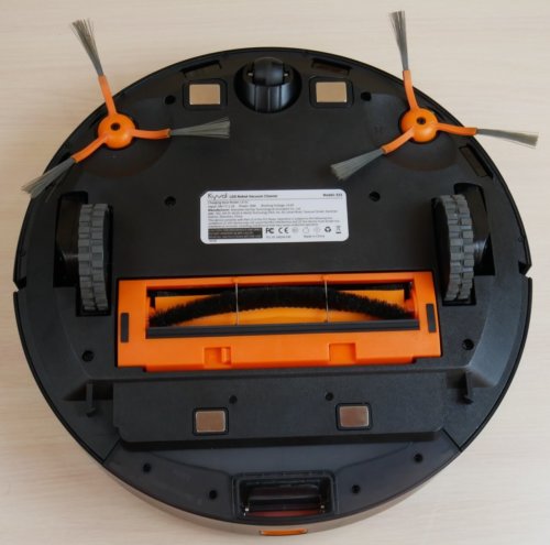 Vaizdas iš apačios (be servetėlės)