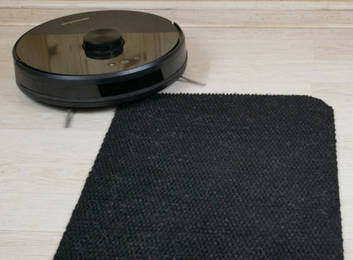 Važiavimas tamsiais paviršiais