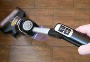 „Liectroux i5 Pro“: belaidis, savaime išsivalantis dulkių siurblys su kilimų šepečiu