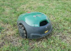 „Robomow RT300“: mano pirmoji robotinė vejapjovė, kuri mane nustebino savo efektyvumu!