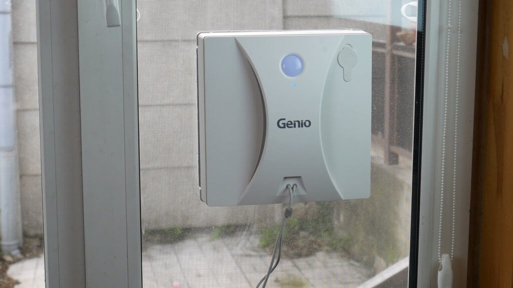 Lavar una ventana estrecha