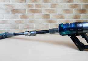 „Cecotec Conga RockStar 900 Ultimate ErgoWet“: GALINGAS belaidis dulkių siurblys su šlapio valymo priedu