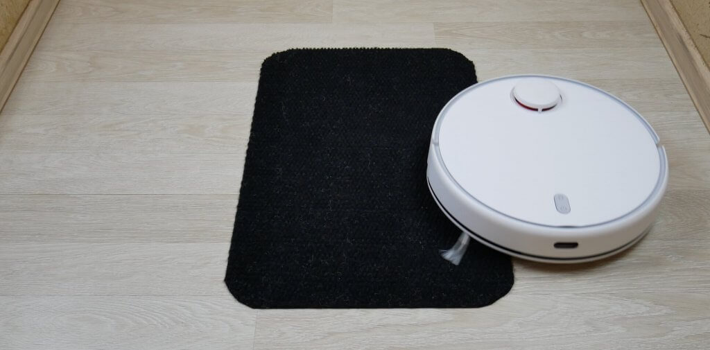 Važiavimas tamsiais paviršiais