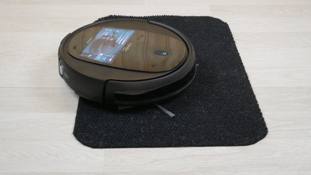 Važiavimas tamsiais paviršiais