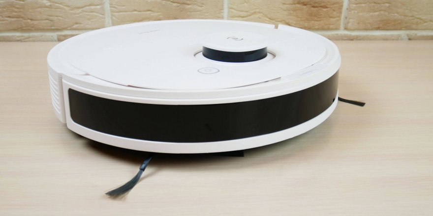 Ecovacs Deebot OZMO N8