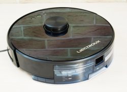 „Liectroux XR500“: įperkamas robotas dulkių siurblys su lidaru ir šlapio valymo funkcija