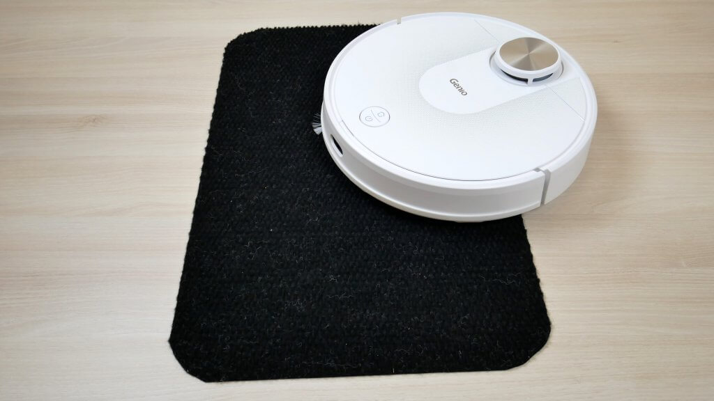 Važiavimas tamsiais paviršiais