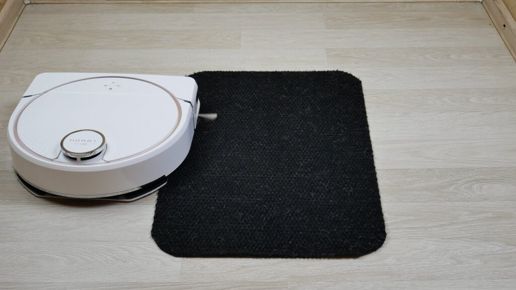 Važiavimas tamsiais paviršiais