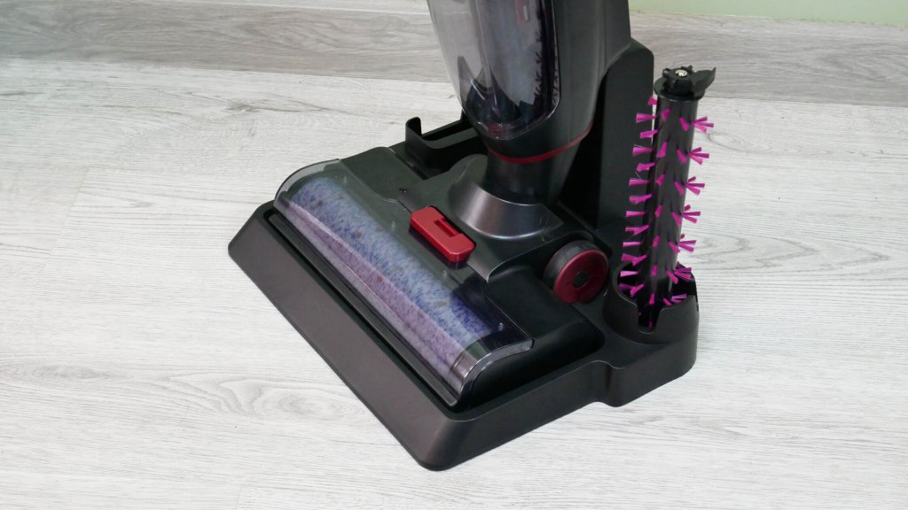 Dulkių siurblys stotyje