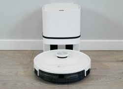 NEATSVOR S600: Biudžetiškas robotas dulkių siurblys su savaiminio valymo, lidaro ir šlapio valymo funkcijomis