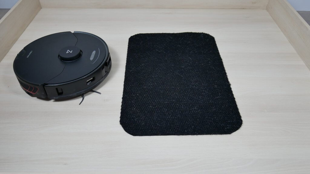 Važiavimas tamsiais paviršiais