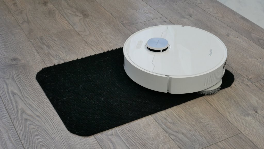 Važiavimas juodais paviršiais