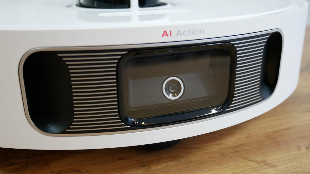 Dreame Bot L10s Ultra: aktyvi kamera