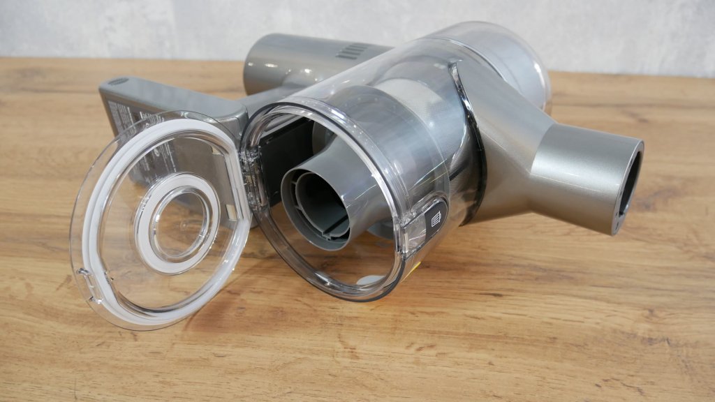 Dreame V12 Pro: ištuštinkite dulkių dėžę