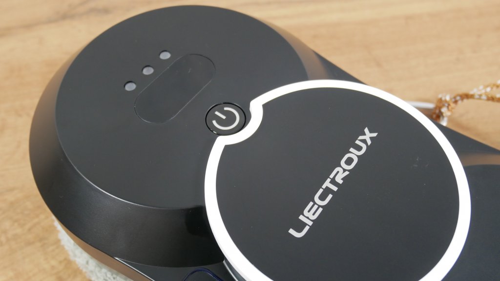 Liectroux HCR10: Valdymo skydas