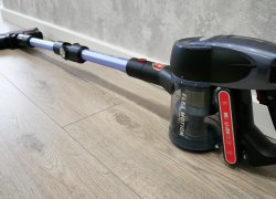 „Polaris PVCS 7090 HandStickPRO Aqua“: vertikalus dulkių siurblys šlapiam ir sausam valymui