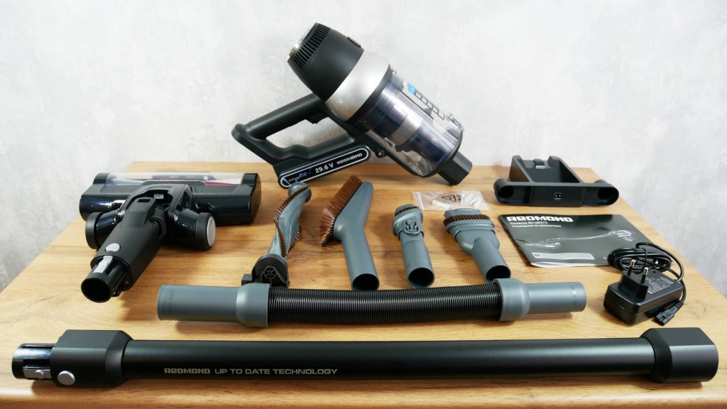 Redmond RV-UR375: Oprema