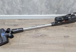 „Polaris PVCS 4060 CyclonicSmart“: galingas, išmanus ir patogus vertikalus dulkių siurblys