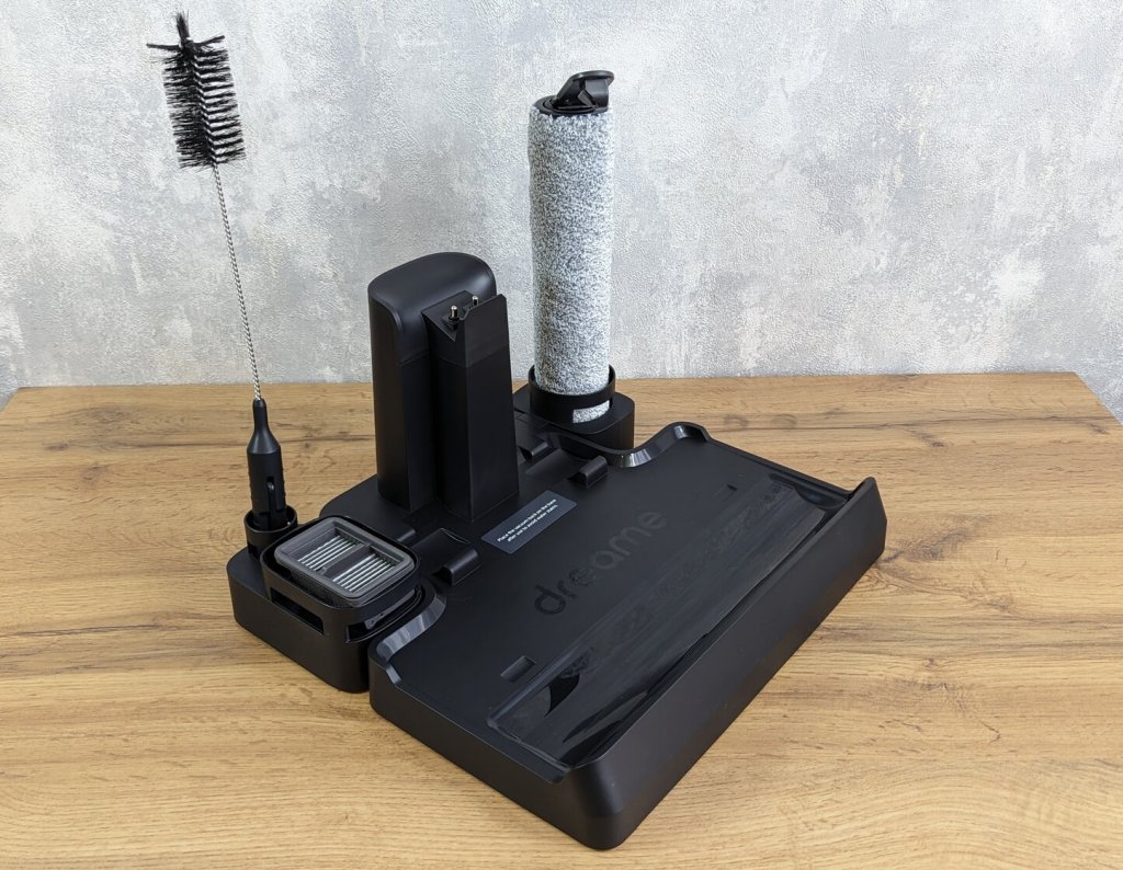 Dreame M12: Base de carga y autolimpieza