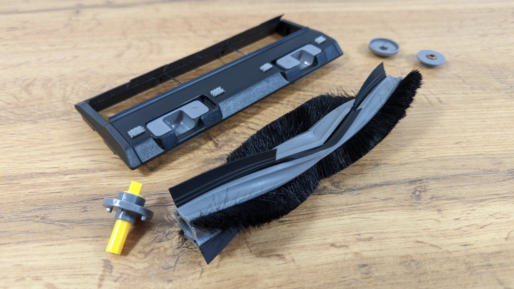 „Ecovacs Deebot X1 Omni“: centrinis šepetys