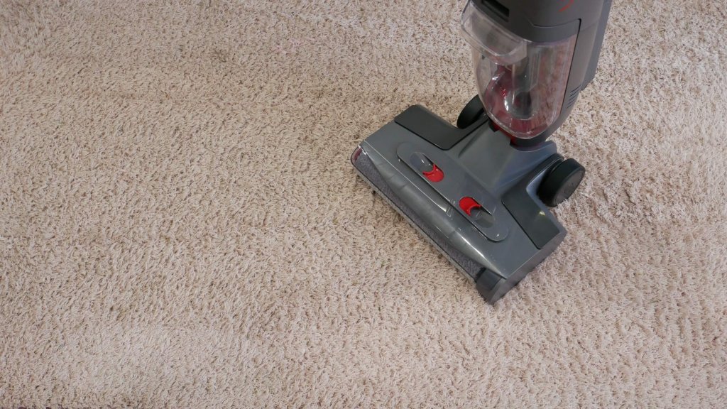 Atvel F16 Ultimate: Kilimų valymas