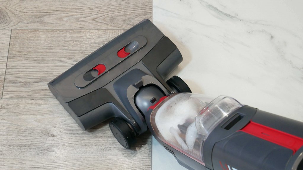 Atvel F16 Ultimate: grindų plovimo mašina